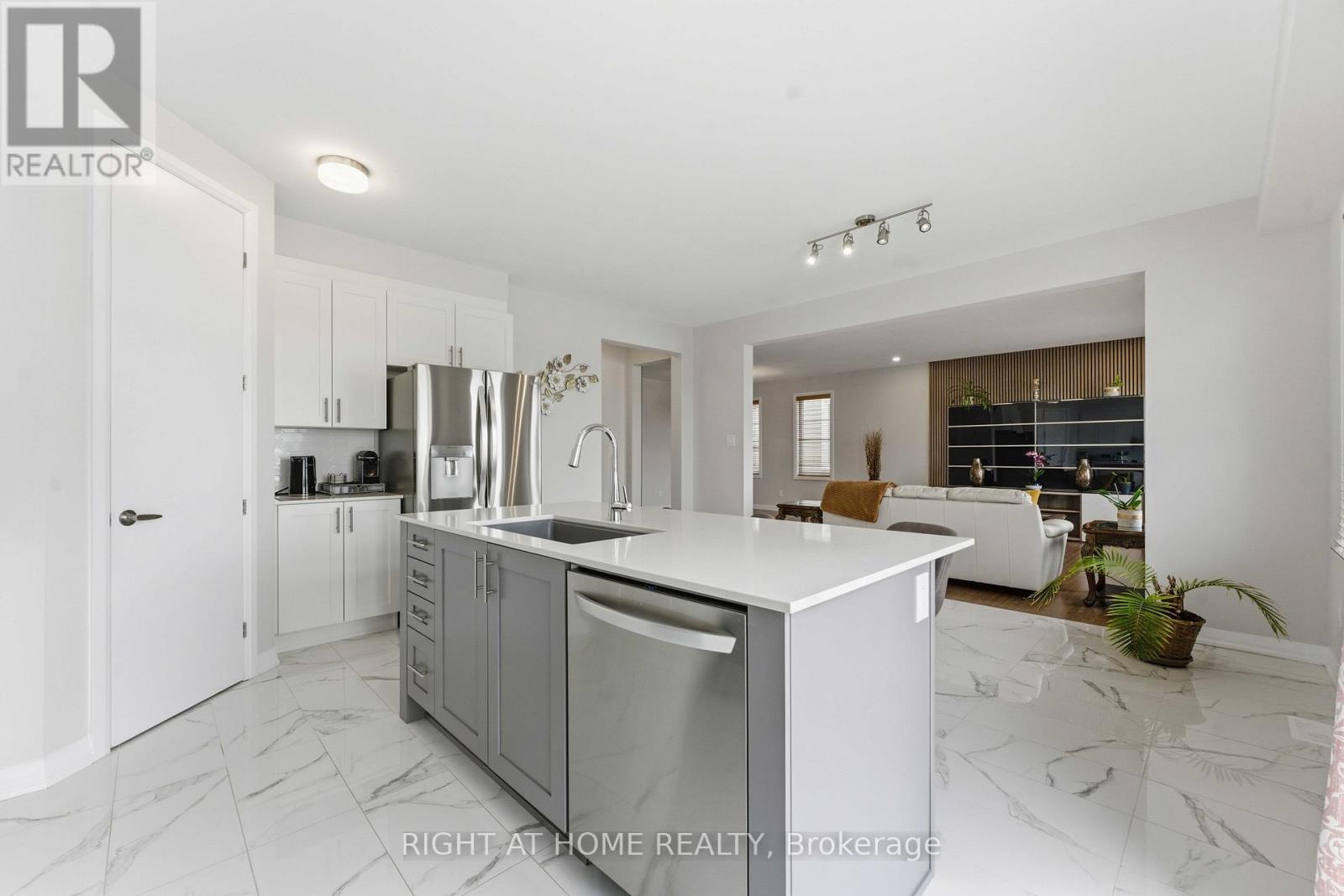 643 Terrier Circle, Ottawa, Ontario  K0A 2Z0 - Photo 15 - X12894886