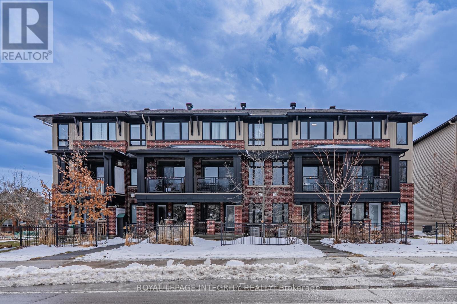 106 Wild Senna Way, Ottawa, Ontario  K2J 5Z7 - Photo 2 - X12894898