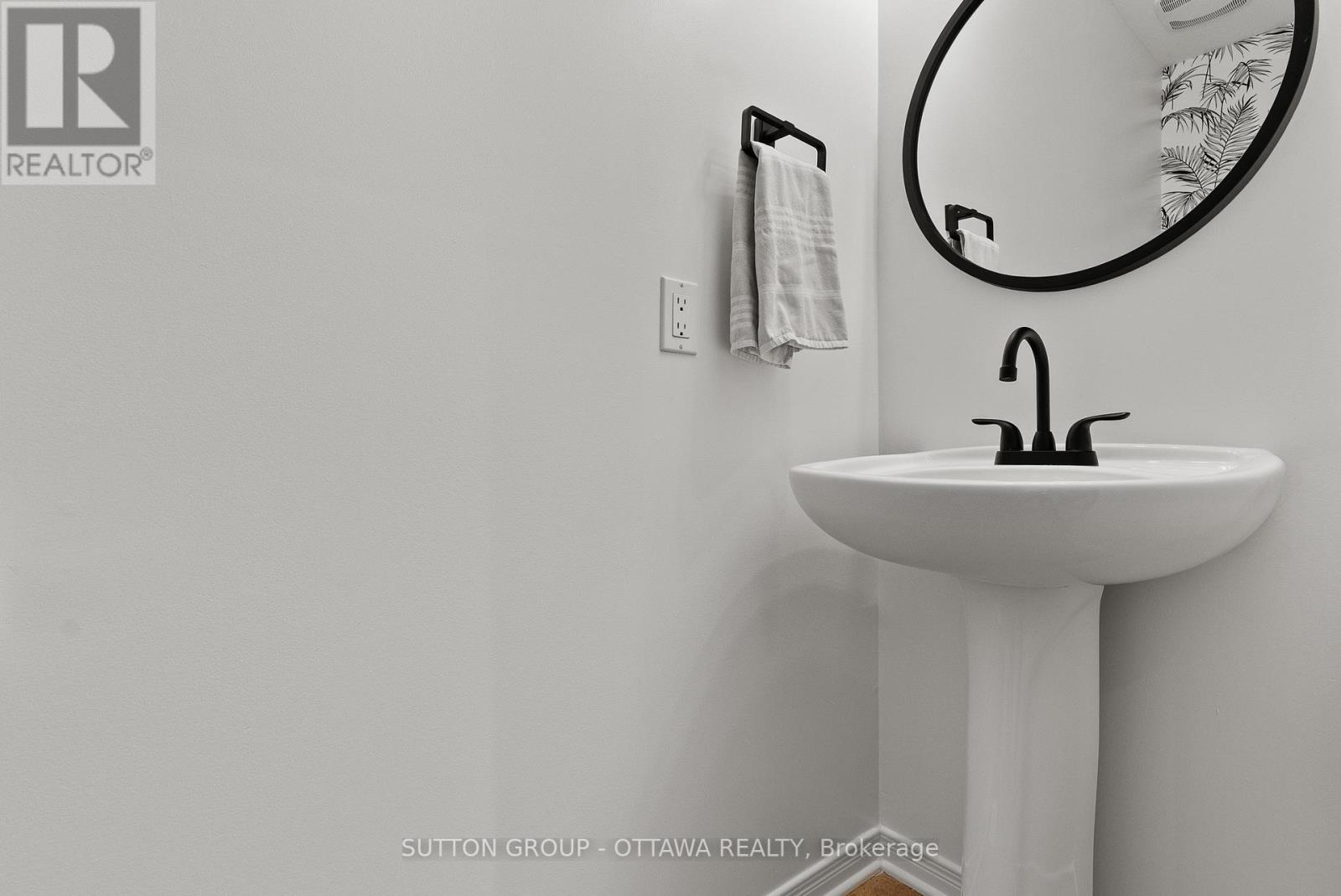 1107 Fieldfair Way, Ottawa, Ontario  K4A 0E1 - Photo 14 - X12894924