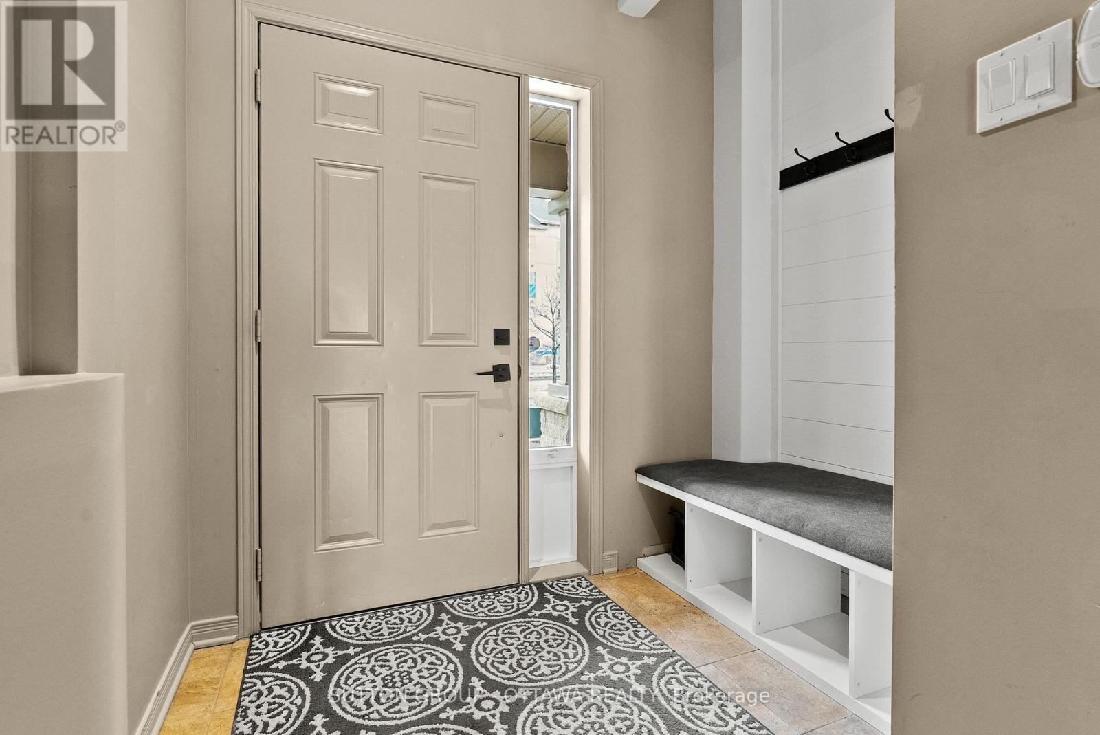 1107 Fieldfair Way, Ottawa, Ontario  K4A 0E1 - Photo 2 - X12894924