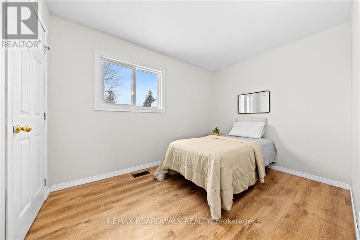 789 Fifth Street, Renfrew, Ontario  K7V 1G3 - Photo 16 - X12894940