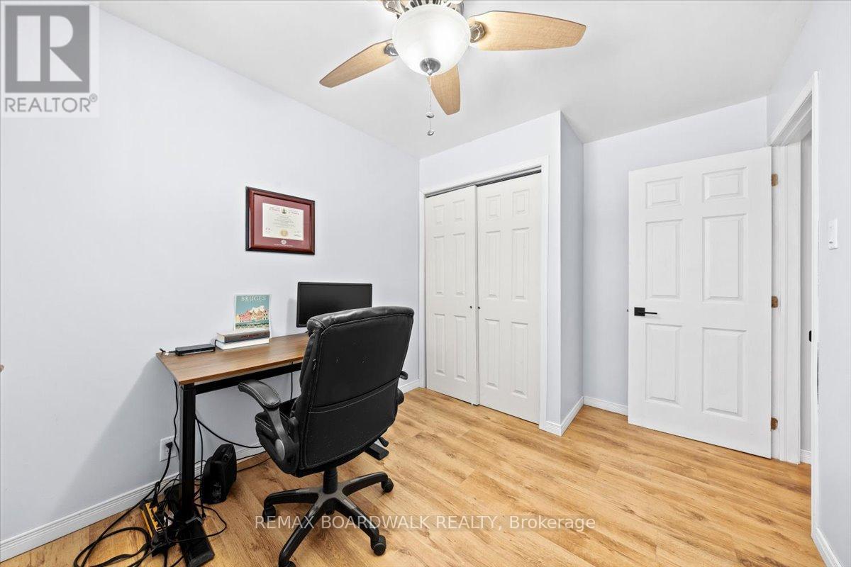 789 Fifth Street, Renfrew, Ontario  K7V 1G3 - Photo 19 - X12894940