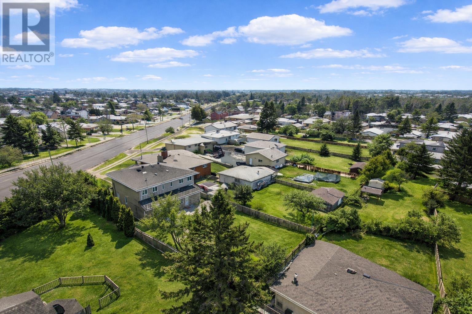 199 Valley St, Thunder Bay, Ontario  P7B 2A9 - Photo 2 - TB2600417