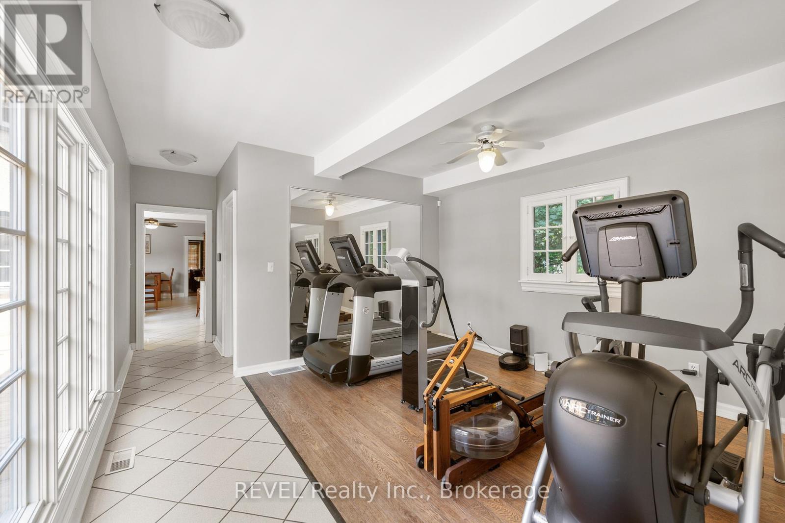 166 Queen Street, Niagara-On-The-Lake, Ontario  L0S 1J0 - Photo 22 - X12894706