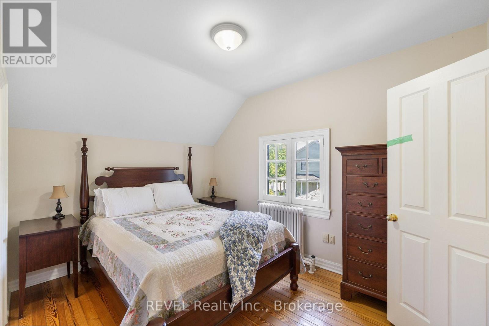 166 Queen Street, Niagara-On-The-Lake, Ontario  L0S 1J0 - Photo 29 - X12894706