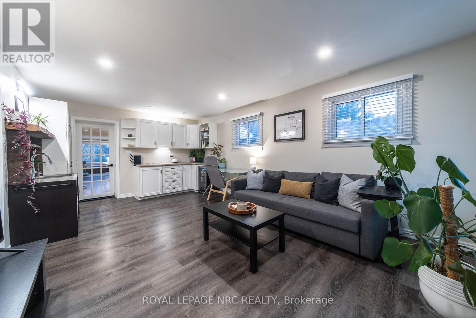 5717 Morden Drive, Niagara Falls, Ontario  L2E 3C6 - Photo 14 - X12894766