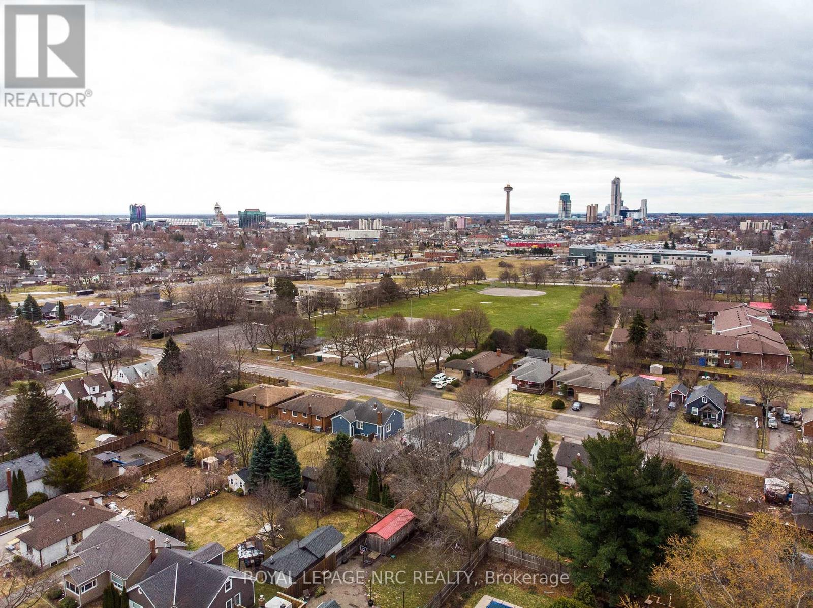 5717 Morden Drive, Niagara Falls, Ontario  L2E 3C6 - Photo 27 - X12894766