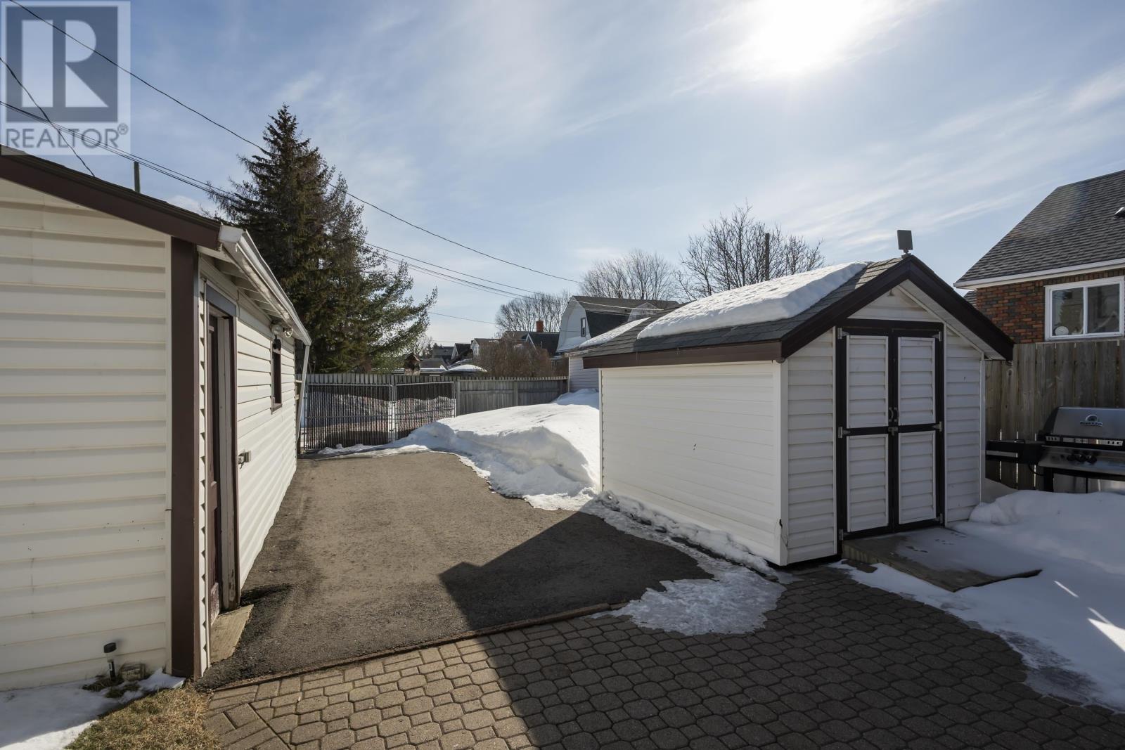 616 Southern Ave, Thunder Bay, Ontario  P7C 2V2 - Photo 47 - TB2600467