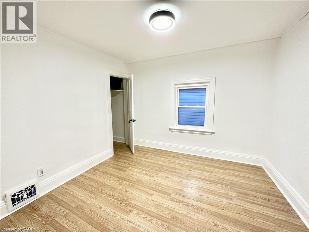 39 Beechwood Avenue, Hamilton, Ontario  L8L 2S5 - Photo 14 - 40813134