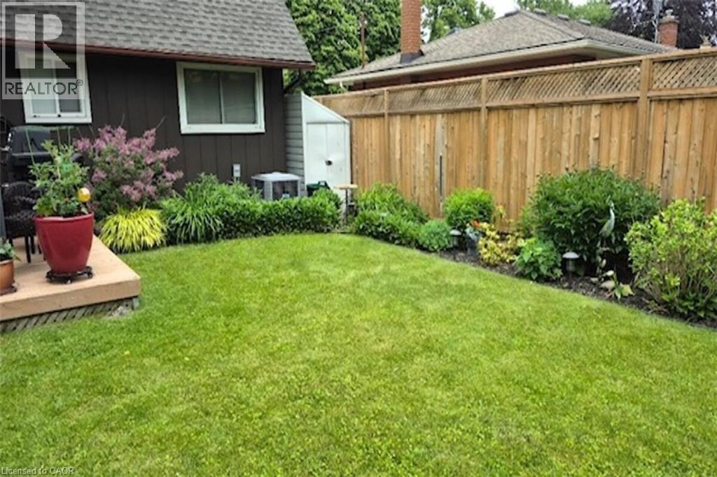 33 Abraham Drive, Niagara Falls, Ontario  L2M 6K7 - Photo 45 - 40812787