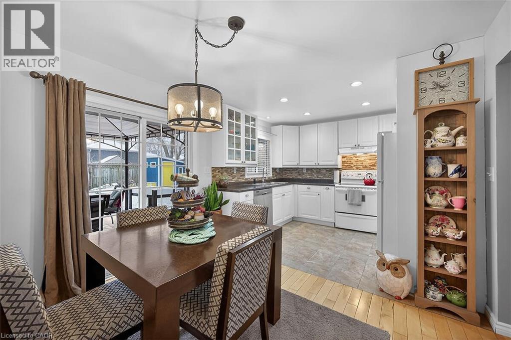 33 Abraham Drive, Niagara Falls, Ontario  L2M 6K7 - Photo 9 - 40812787