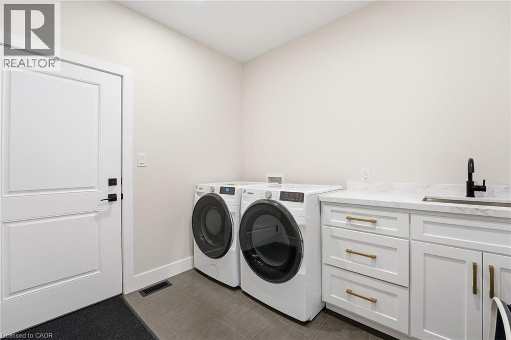 Photo 15 of 31 for 48 Rebecca Drive