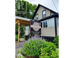 156 ONTARIO STREET, Burk's Falls, Ontario