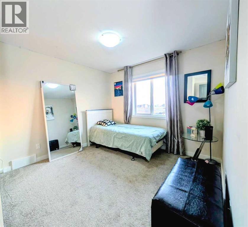 7 Greywolf Road N, Lethbridge, Alberta  T1H 7E8 - Photo 25 - A2293215