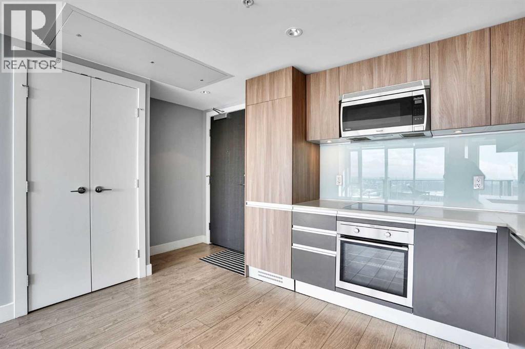 2010, 1188 3 Street Se, Calgary, Alberta  T2G 1H8 - Photo 6 - A2288015