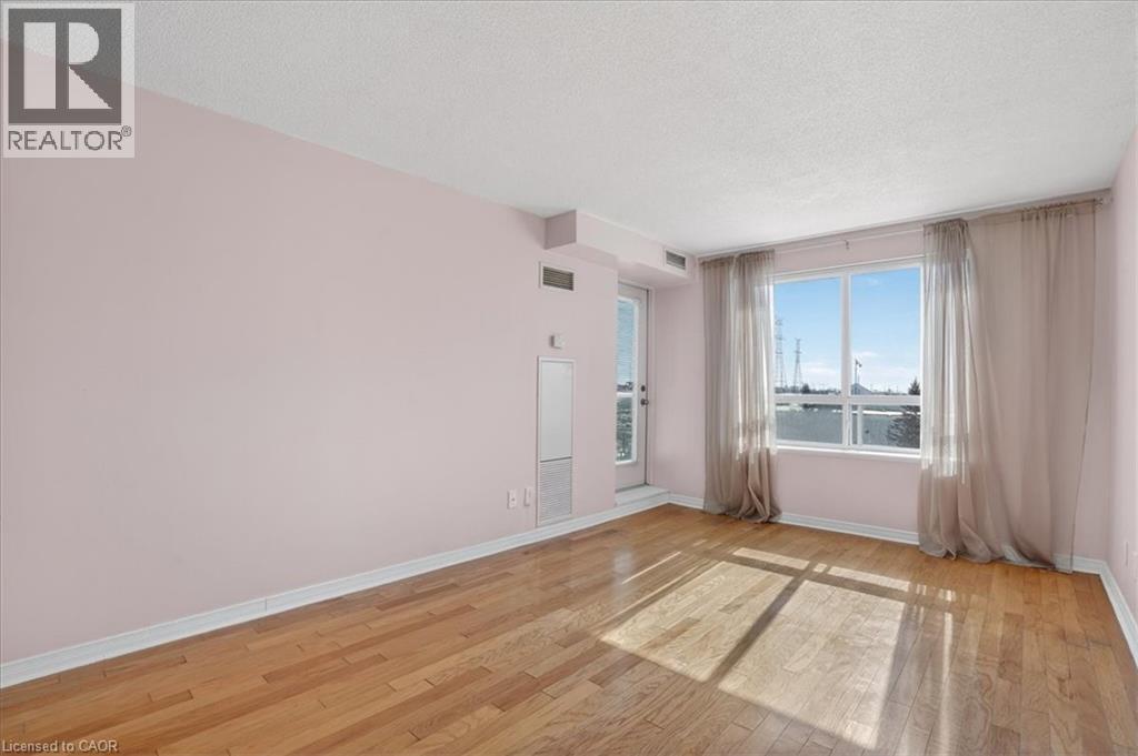 23 Oneida Crescent Unit# 409, Richmond Hill, Ontario  L4B 0A2 - Photo 17 - 40807935