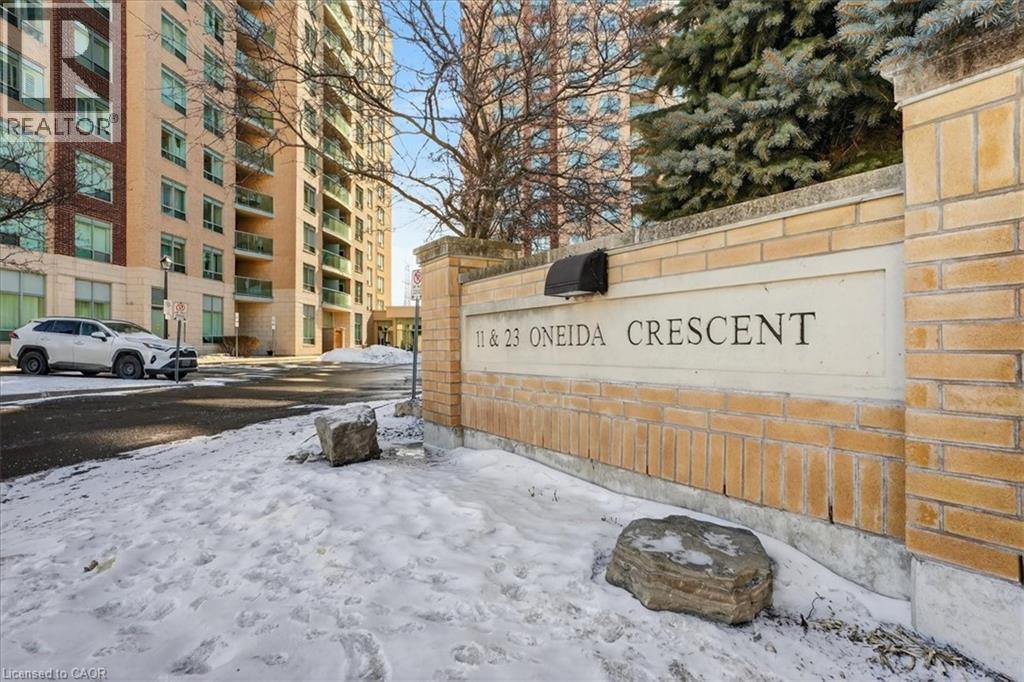 23 Oneida Crescent Unit# 409, Richmond Hill, Ontario  L4B 0A2 - Photo 2 - 40807935