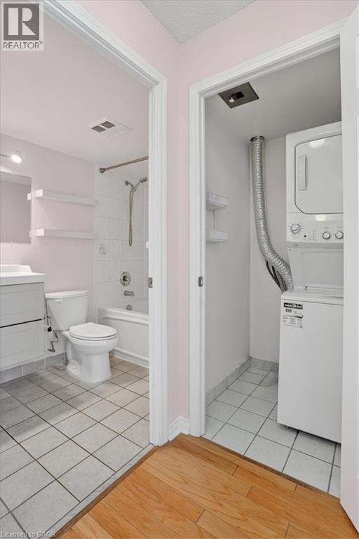 23 Oneida Crescent Unit# 409, Richmond Hill, Ontario  L4B 0A2 - Photo 28 - 40807935