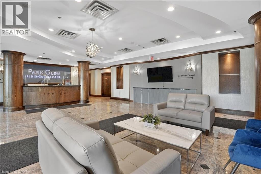 23 Oneida Crescent Unit# 409, Richmond Hill, Ontario  L4B 0A2 - Photo 31 - 40807935