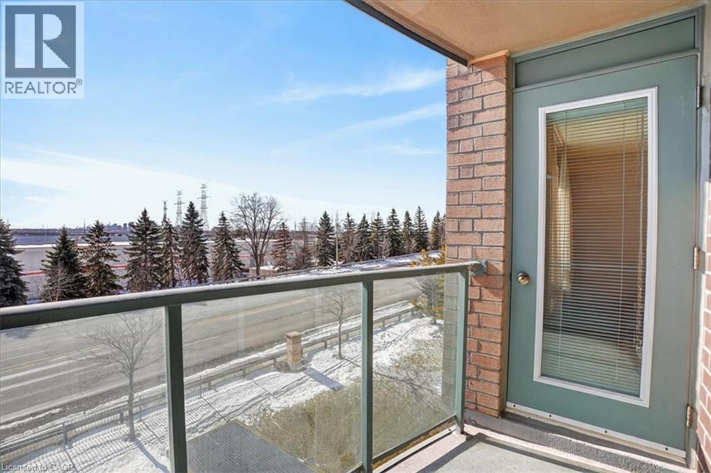 23 Oneida Crescent Unit# 409, Richmond Hill, Ontario  L4B 0A2 - Photo 25 - 40807935