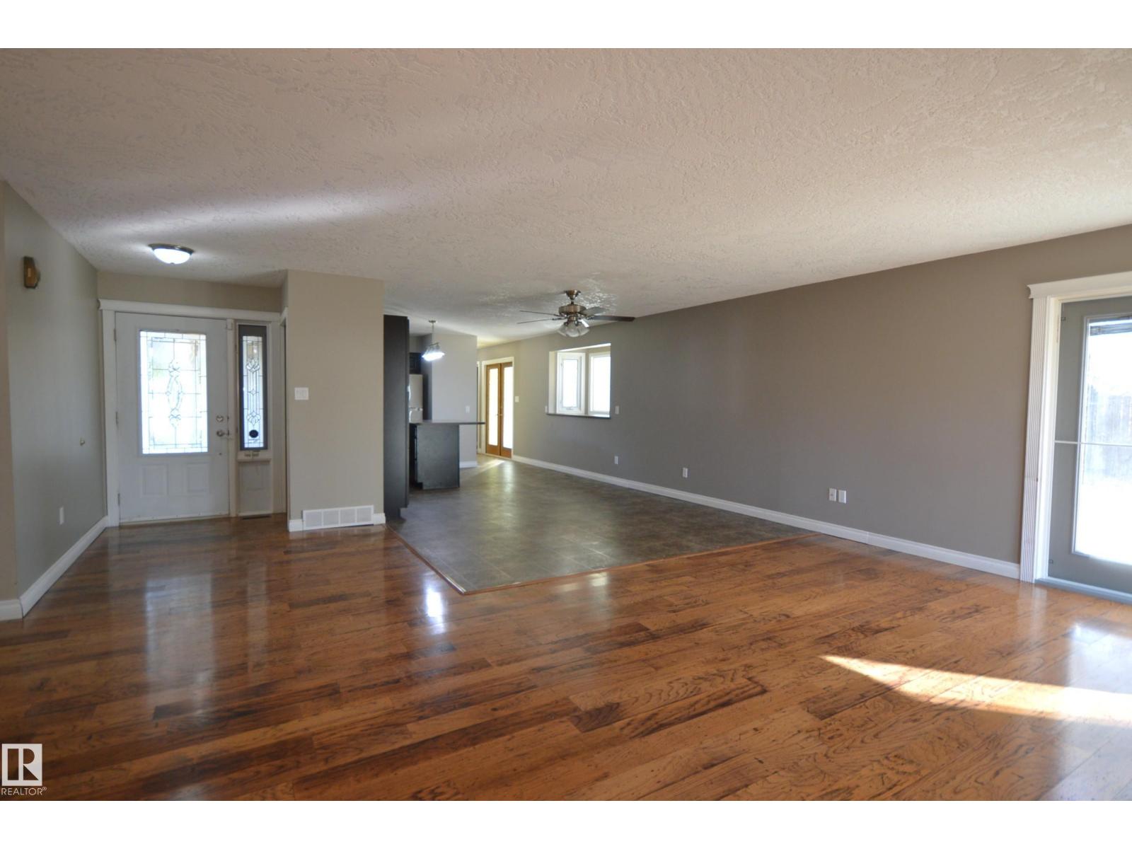 4308 44 St, Bonnyville Town, Alberta T9N 1R9 - Photo 5 - E4461386