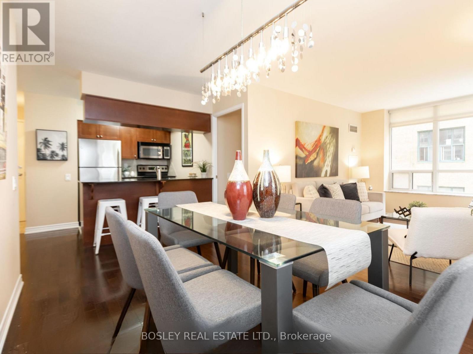 302 - 60 St Clair Avenue W, Toronto, Ontario  M4V 1M1 - Photo 10 - C12894668