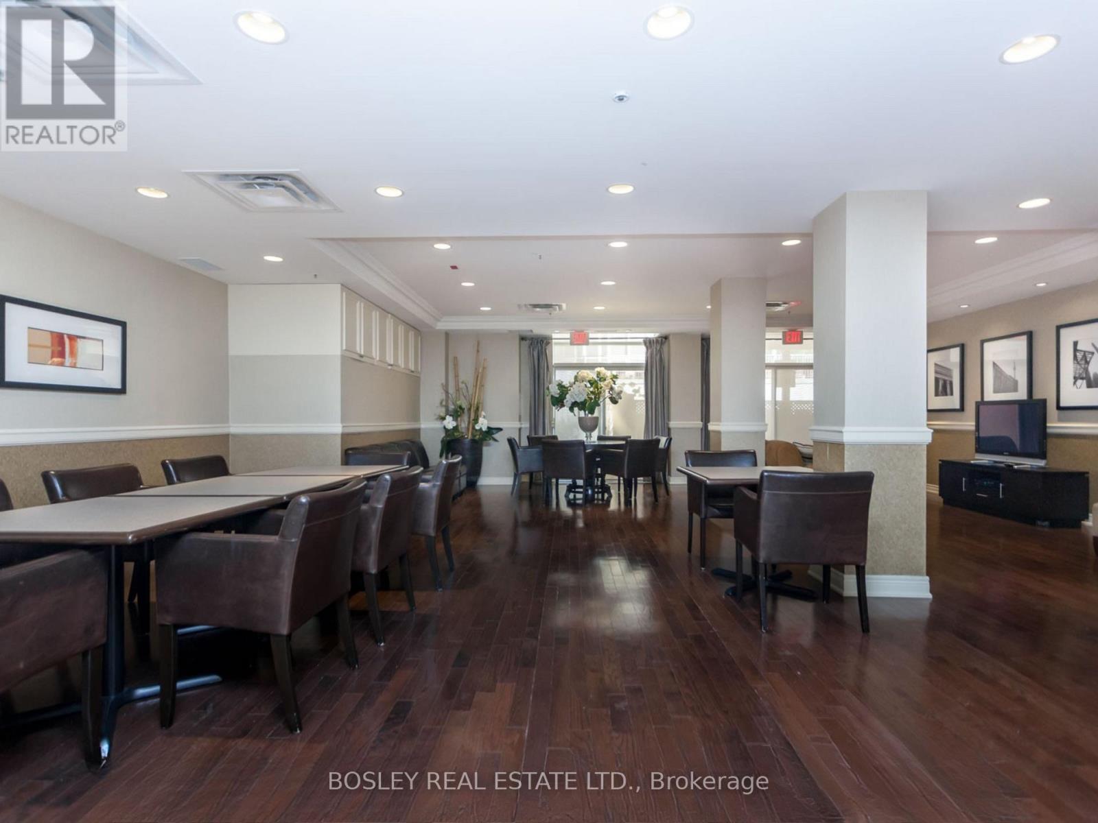 302 - 60 St Clair Avenue W, Toronto, Ontario  M4V 1M1 - Photo 31 - C12894668