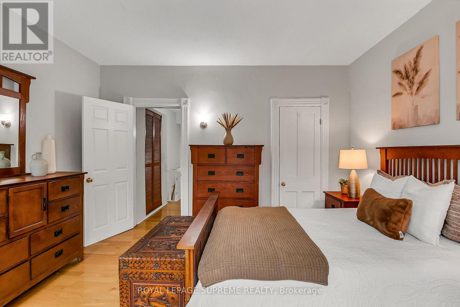 163 Beaconsfield Avenue, Toronto, Ontario  M6J 3J7 - Photo 24 - C12894742