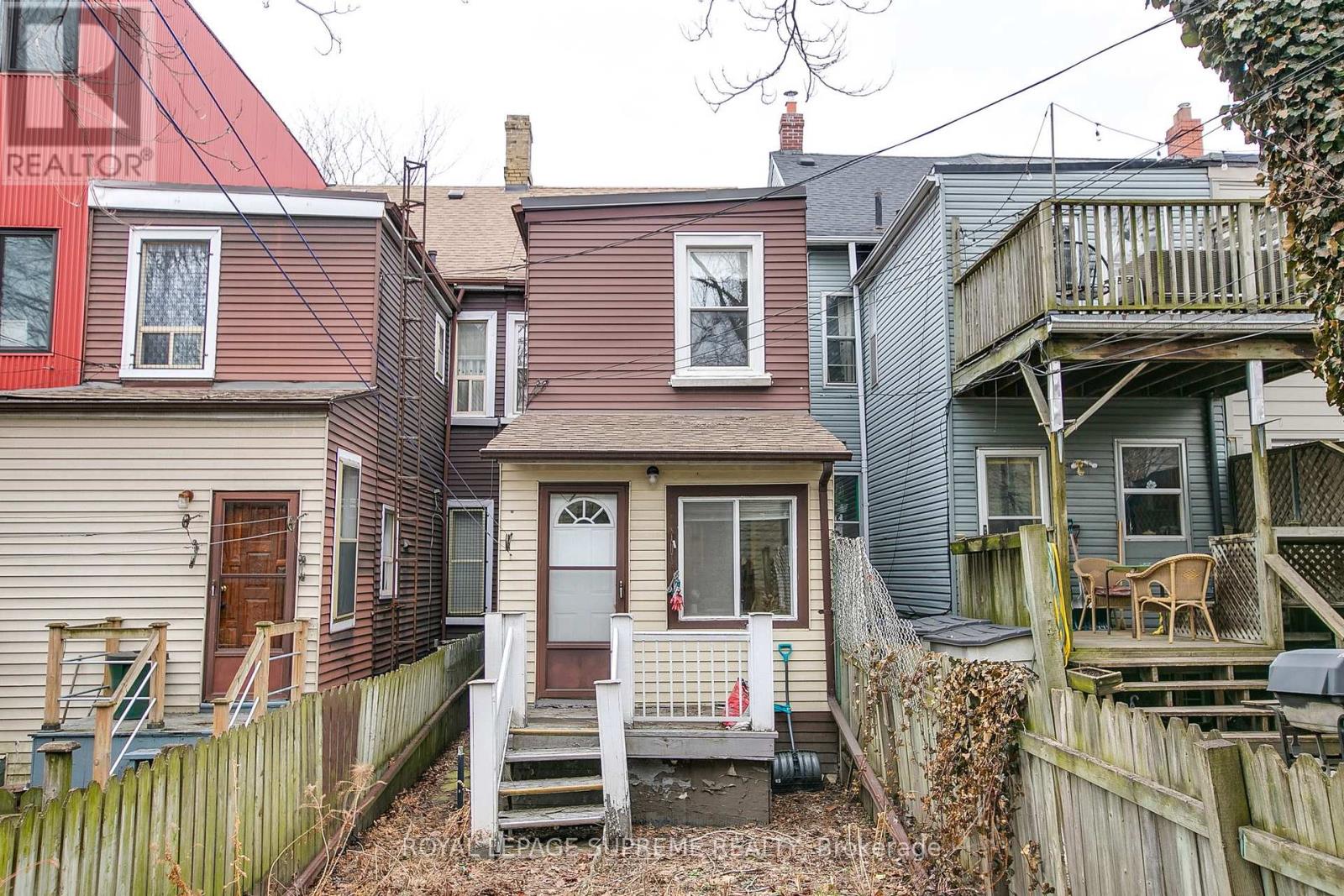 163 Beaconsfield Avenue, Toronto, Ontario  M6J 3J7 - Photo 30 - C12894742