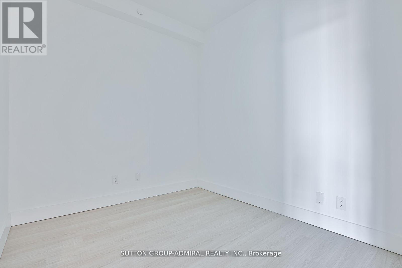 317 - 6 Greenbriar Road E, Toronto, Ontario  M2K 0H6 - Photo 11 - C12894754