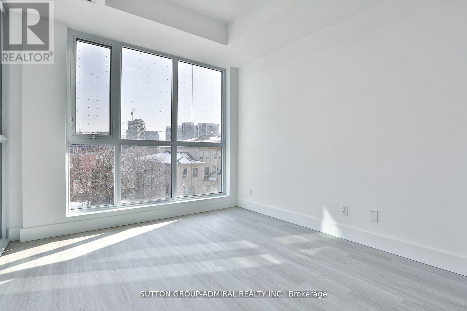 317 - 6 Greenbriar Road E, Toronto, Ontario  M2K 0H6 - Photo 8 - C12894754