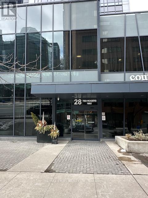 2901 - 28 Ted Rogers Way, Toronto, Ontario  M4Y 2W7 - Photo 3 - C12894780