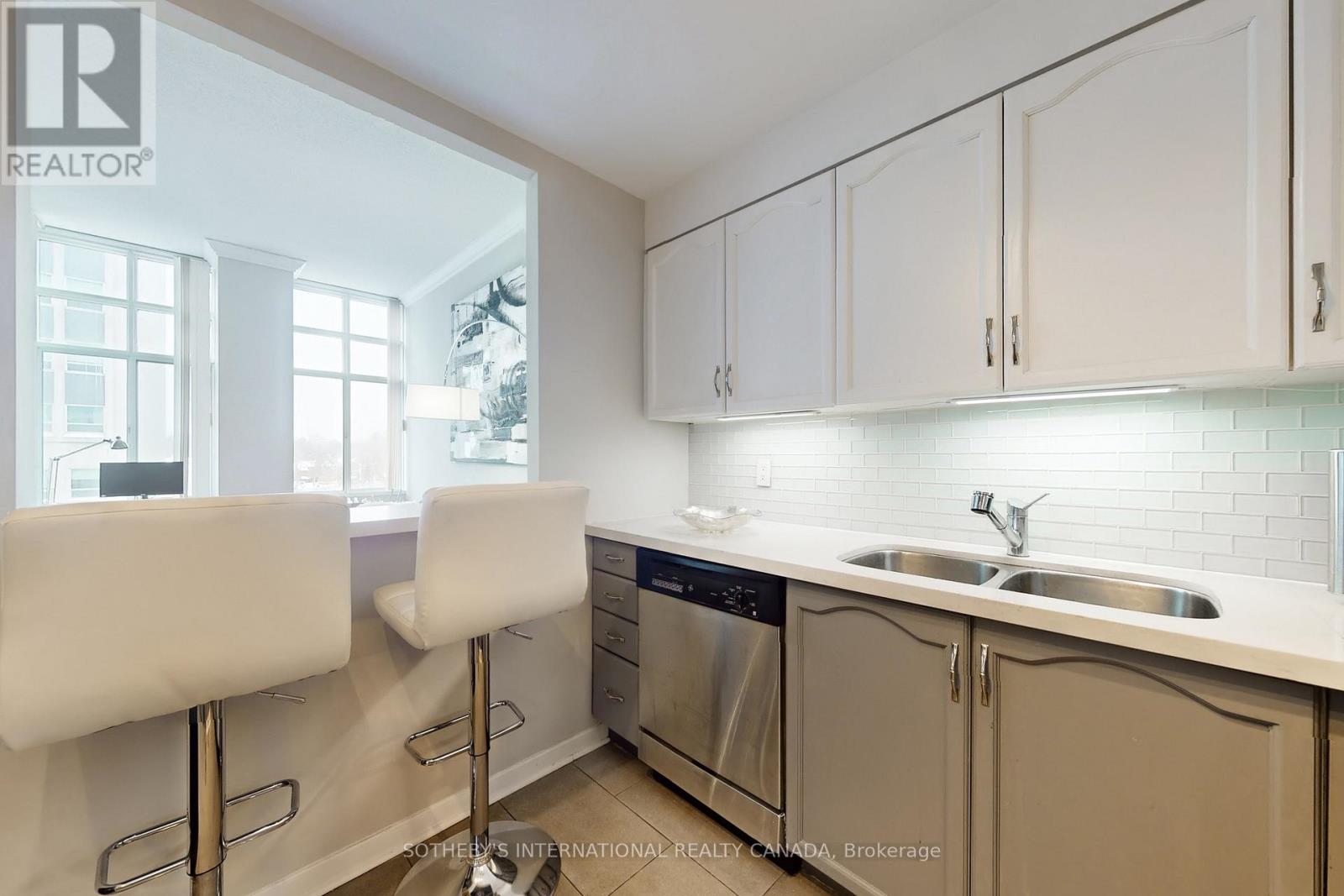 305 - 1901 Yonge Street, Toronto, Ontario  M4S 1Y6 - Photo 17 - C12894796