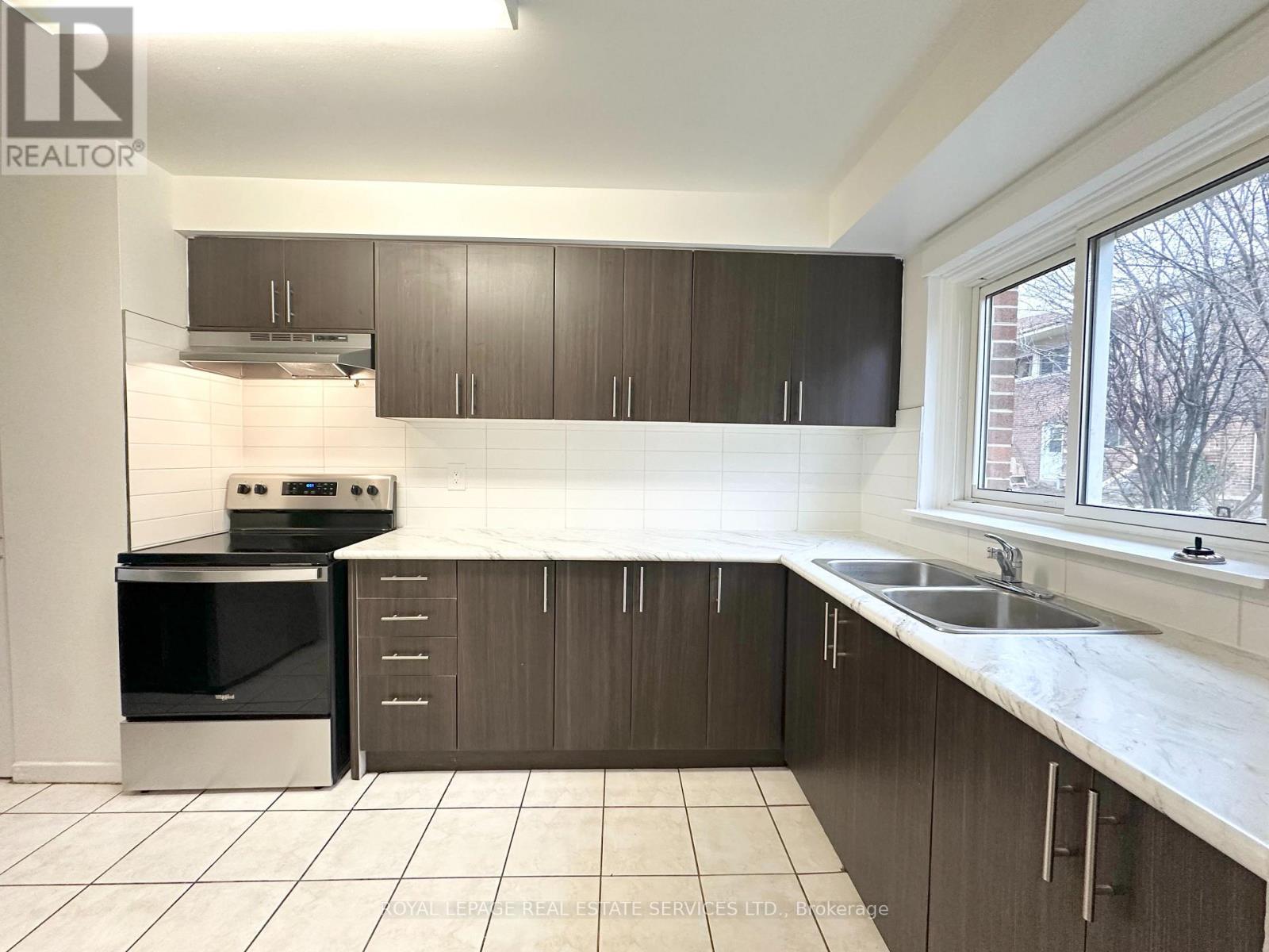 Th4 - 63 Havenbrook Boulevard, Toronto, Ontario  M2J 1A7 - Photo 4 - C12894822