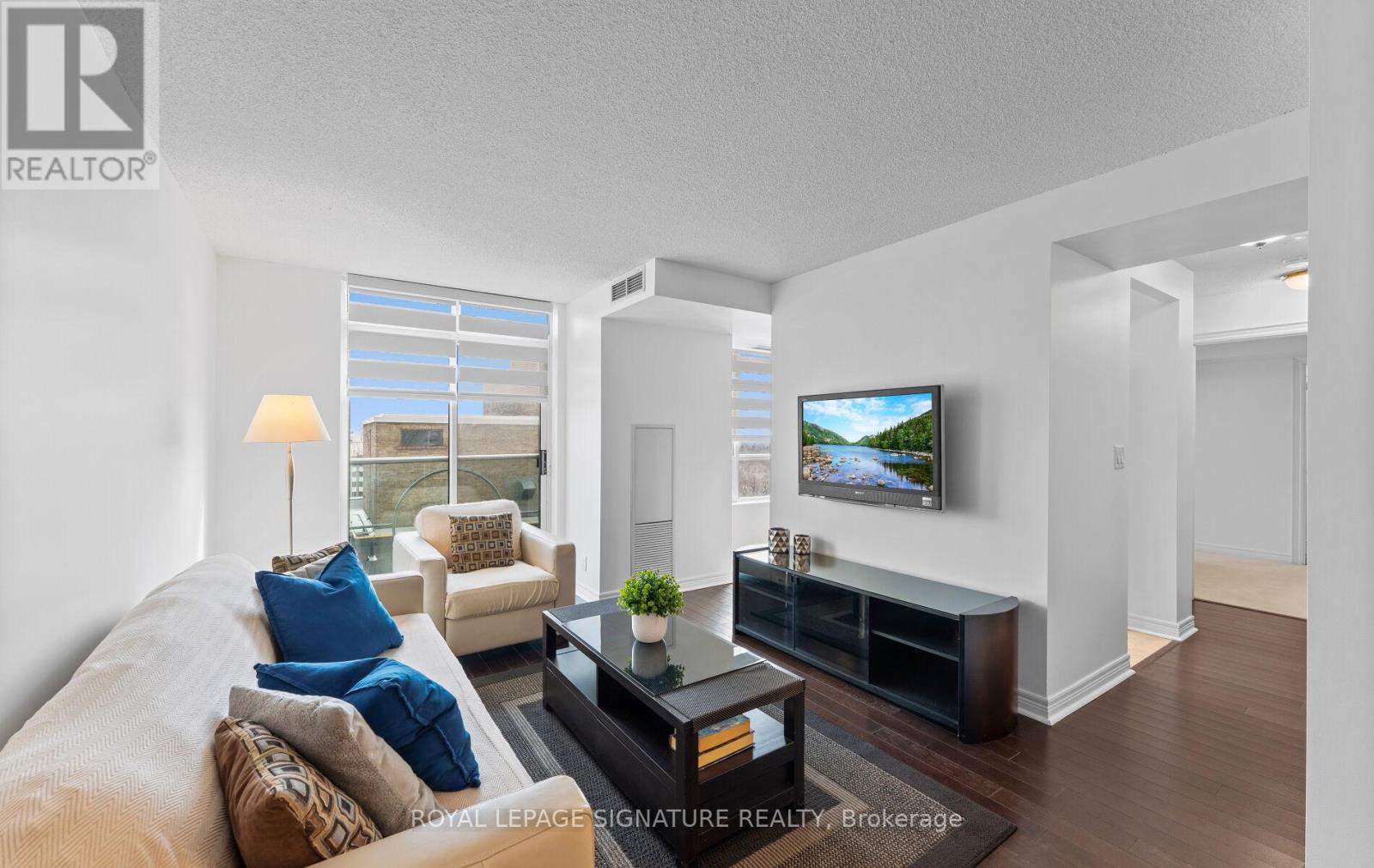 1411 - 212 Eglinton Avenue E, Toronto, Ontario  M4P 0A3 - Photo 9 - C12894832