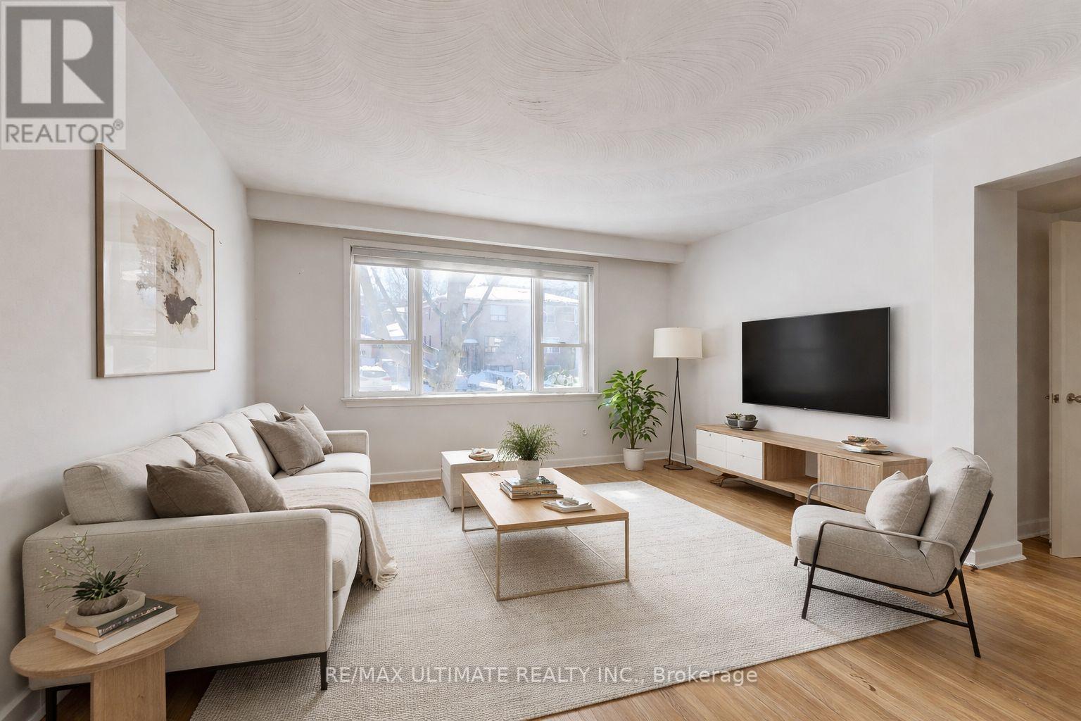 120 Edinborough Court, Toronto, Ontario  M6N 2E8 - Photo 4 - W12829060