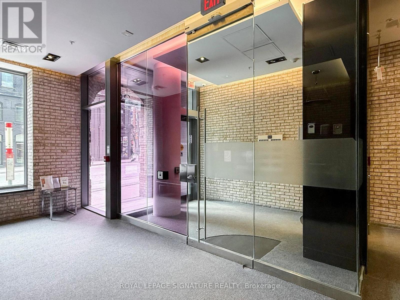 508 - 39 Sherbourne Street, Toronto (Moss Park), Ontario  M5A 0L8 - Photo 4 - C12894870