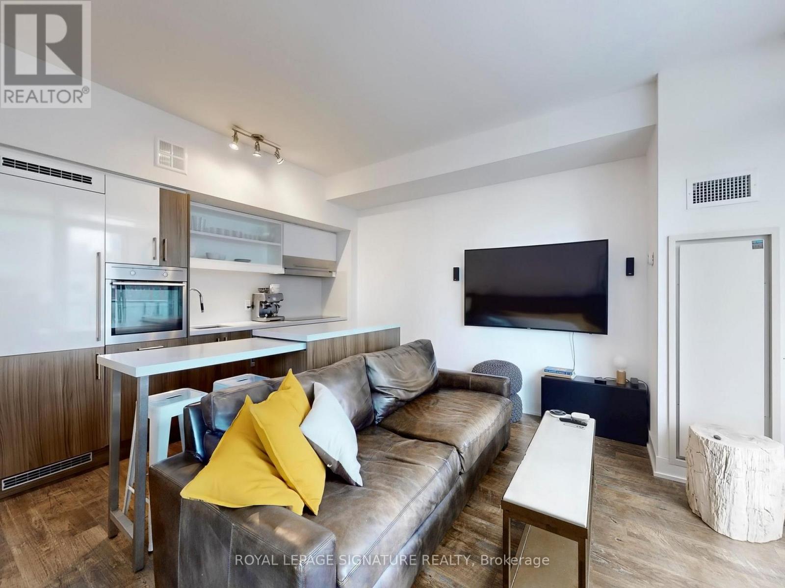 508 - 39 Sherbourne Street, Toronto (Moss Park), Ontario  M5A 0L8 - Photo 7 - C12894870