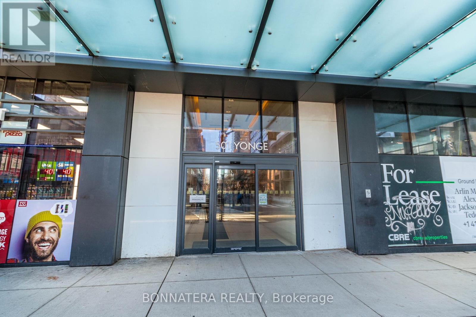 2313 - 501 Yonge Street, Toronto, Ontario  M4Y 0G8 - Photo 2 - C12894896