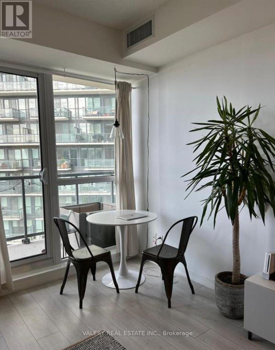 1106 - 49 East Liberty Street, Toronto, Ontario  M6K 0B2 - Photo 4 - C12894918