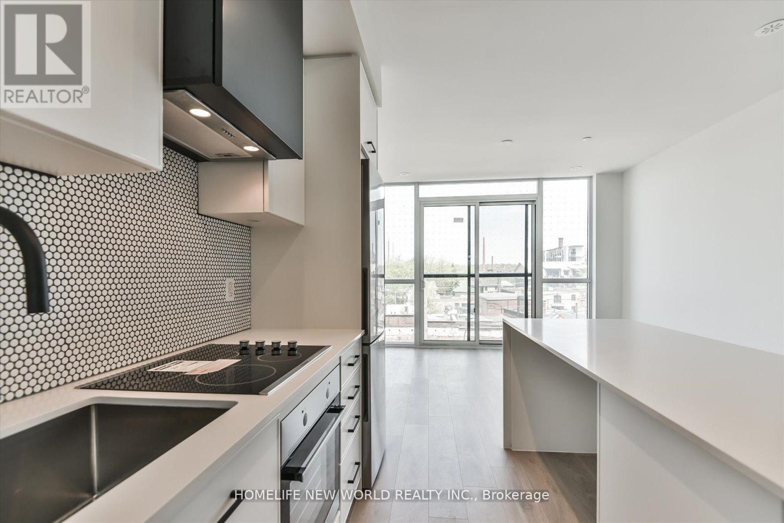 405 - 899 Queen Street E, Toronto, Ontario  M4M 1J4 - Photo 2 - E12894732