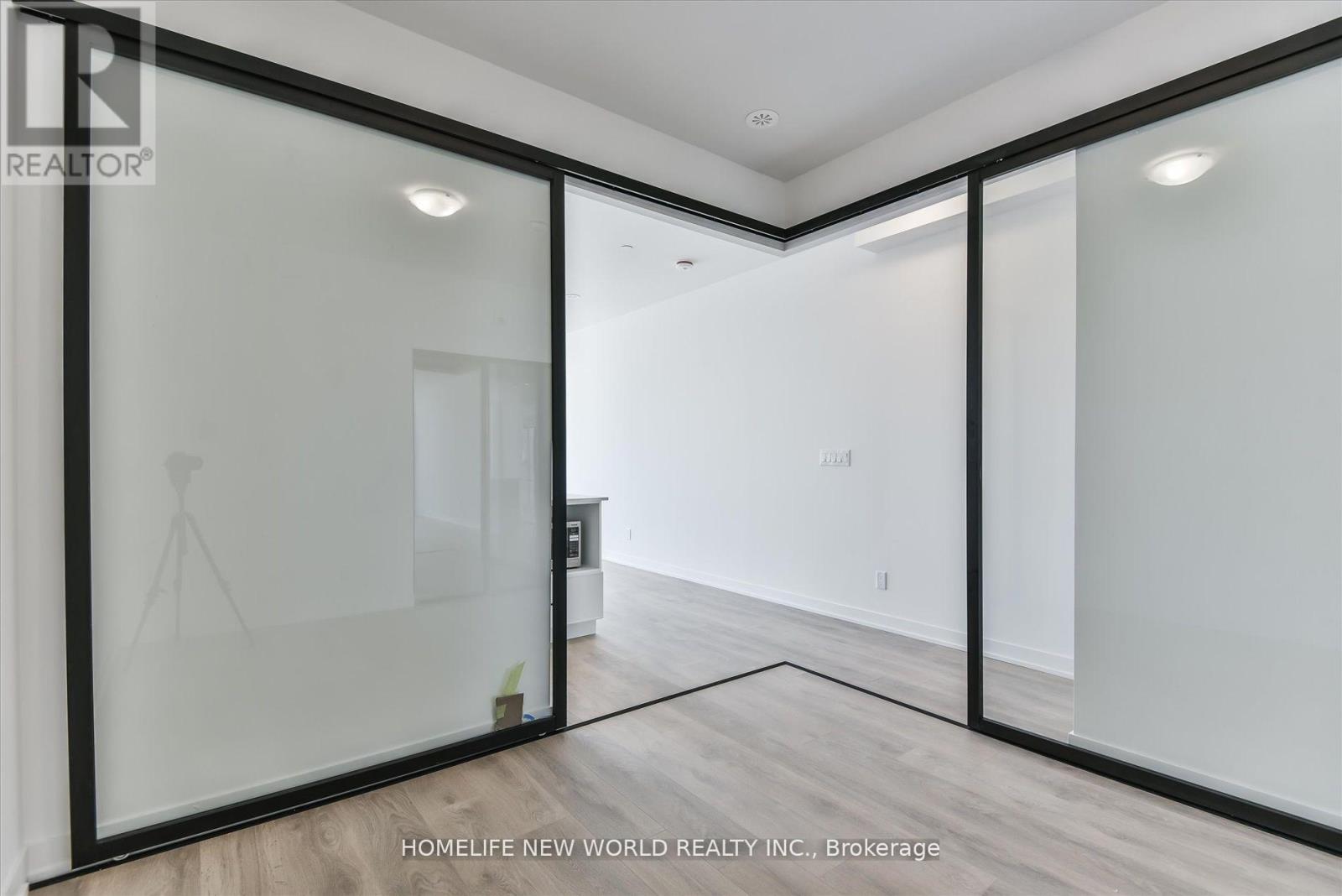 405 - 899 Queen Street E, Toronto, Ontario  M4M 1J4 - Photo 7 - E12894732