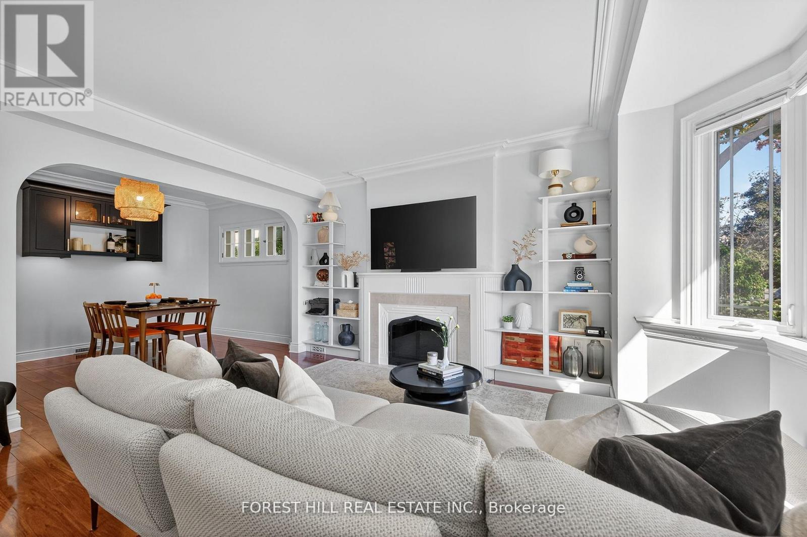 210 Kendal Avenue, Oshawa, Ontario  L1G 5B5 - Photo 4 - E12894788