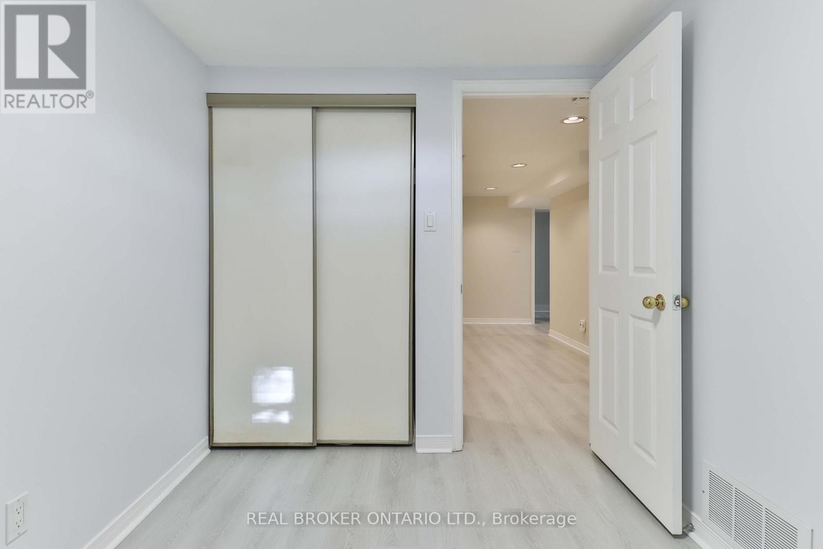 32 Christina Crescent, Toronto, Ontario  M1R 4H6 - Photo 20 - E12894830