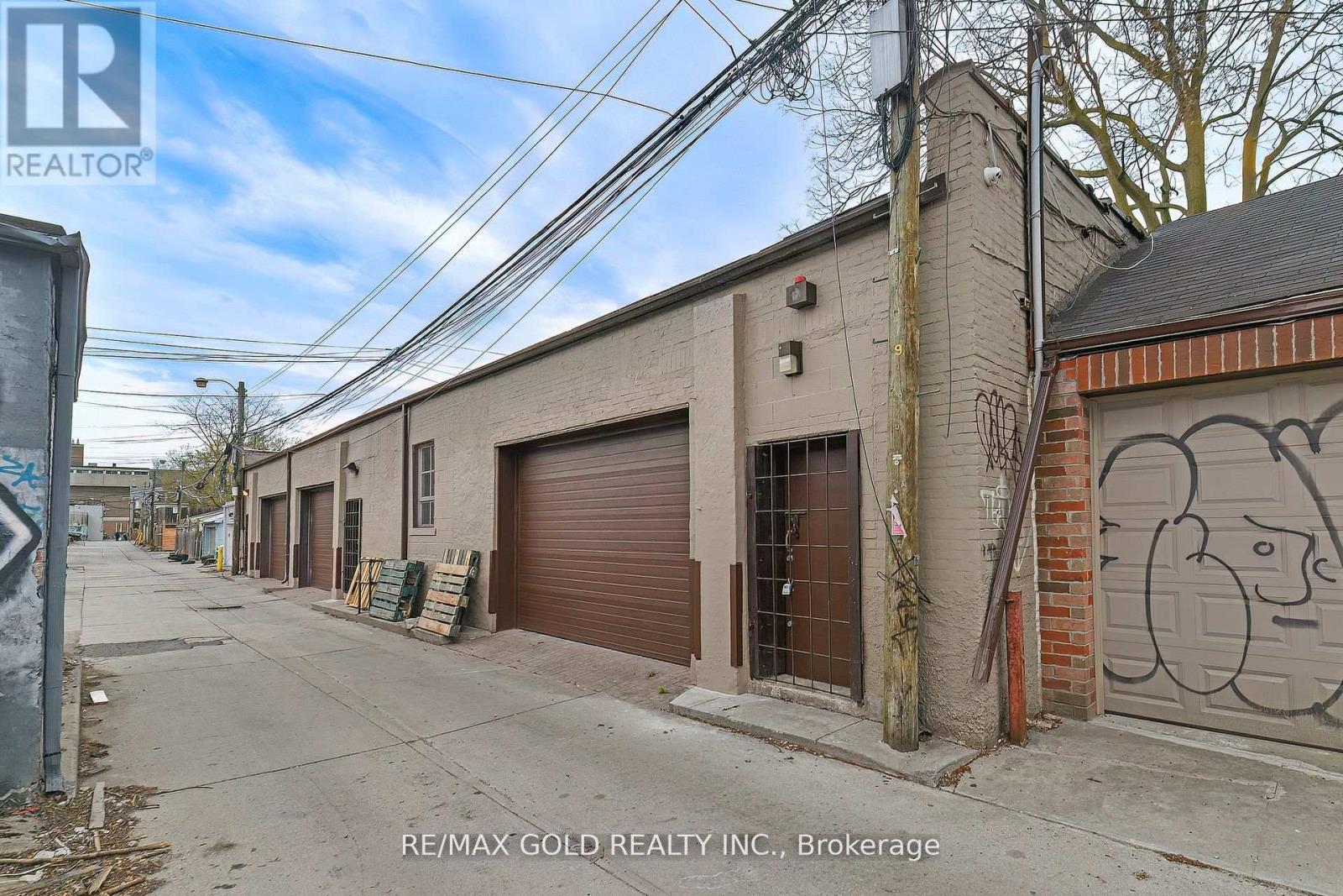 30r First Avenue S, Toronto, Ontario  M4M 1W8 - Photo 3 - E12894884