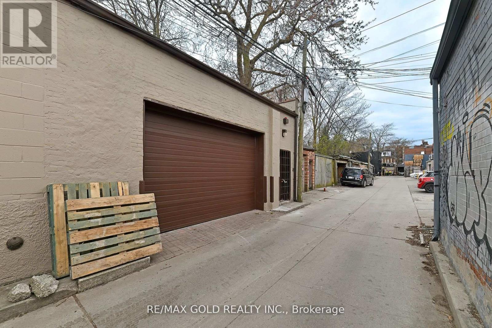 30r First Avenue S, Toronto, Ontario  M4M 1W8 - Photo 4 - E12894884