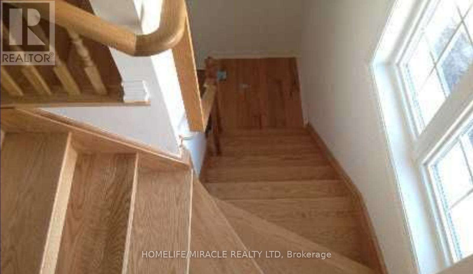 13 Vasto Lane, Toronto, Ontario  M1M 0C6 - Photo 14 - E12894910