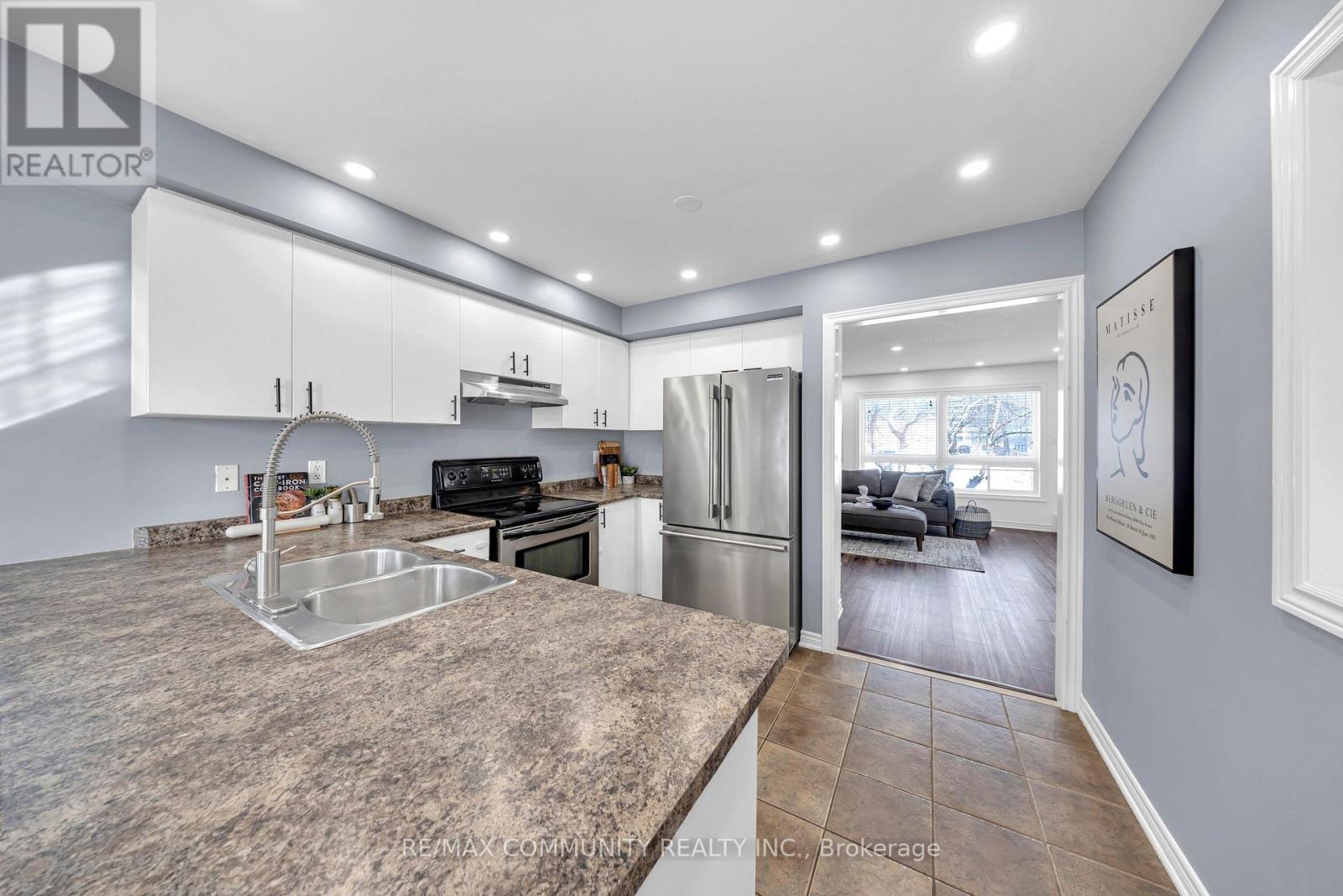 28 Ignatius Lane, Toronto, Ontario  M1E 0A3 - Photo 13 - E12894926