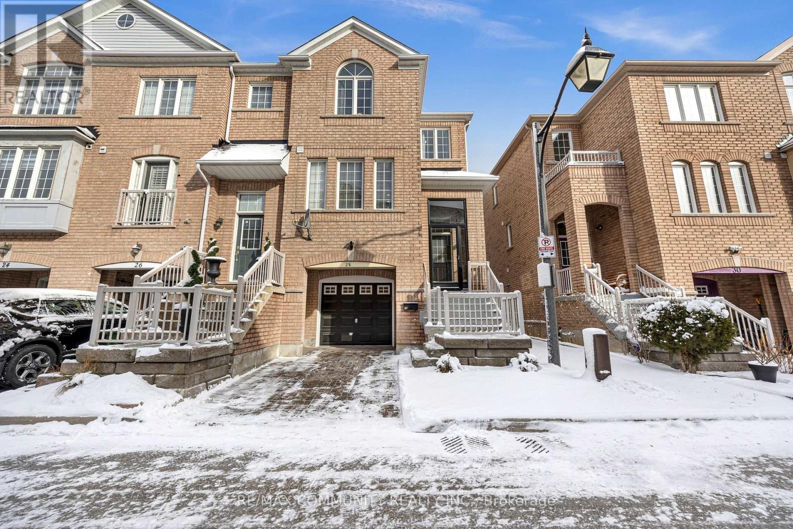 28 Ignatius Lane, Toronto, Ontario  M1E 0A3 - Photo 2 - E12894926