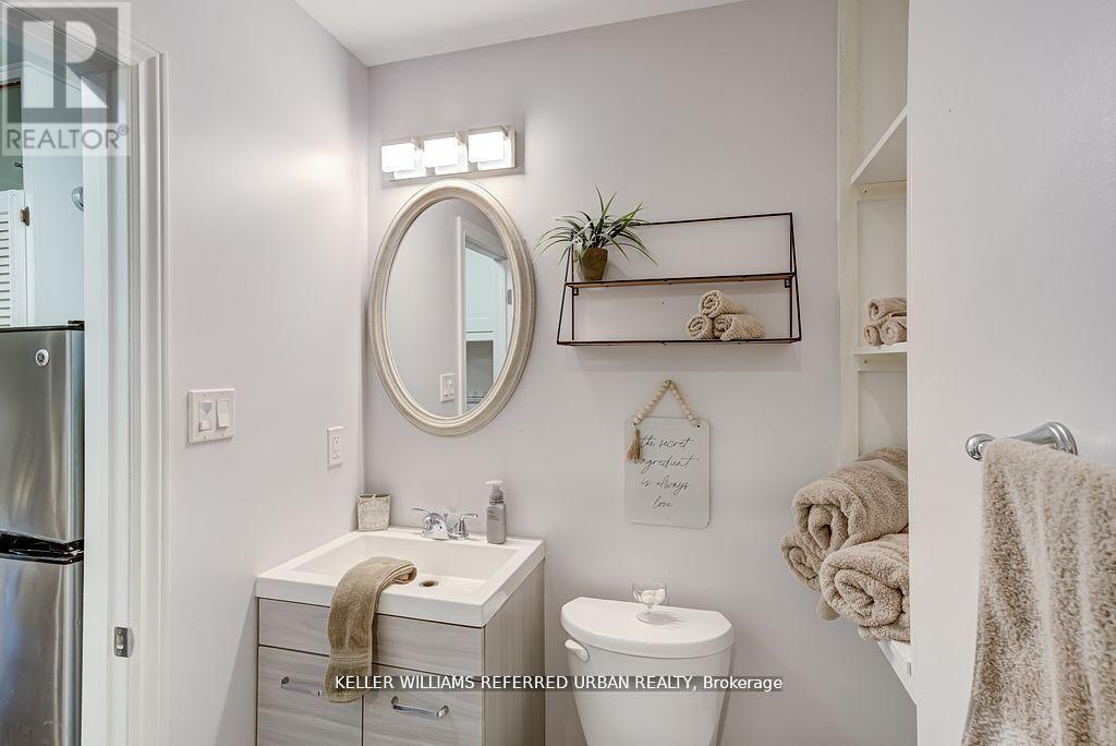 B - 707 Annland Street, Pickering, Ontario  L1W 1A9 - Photo 15 - E12894932